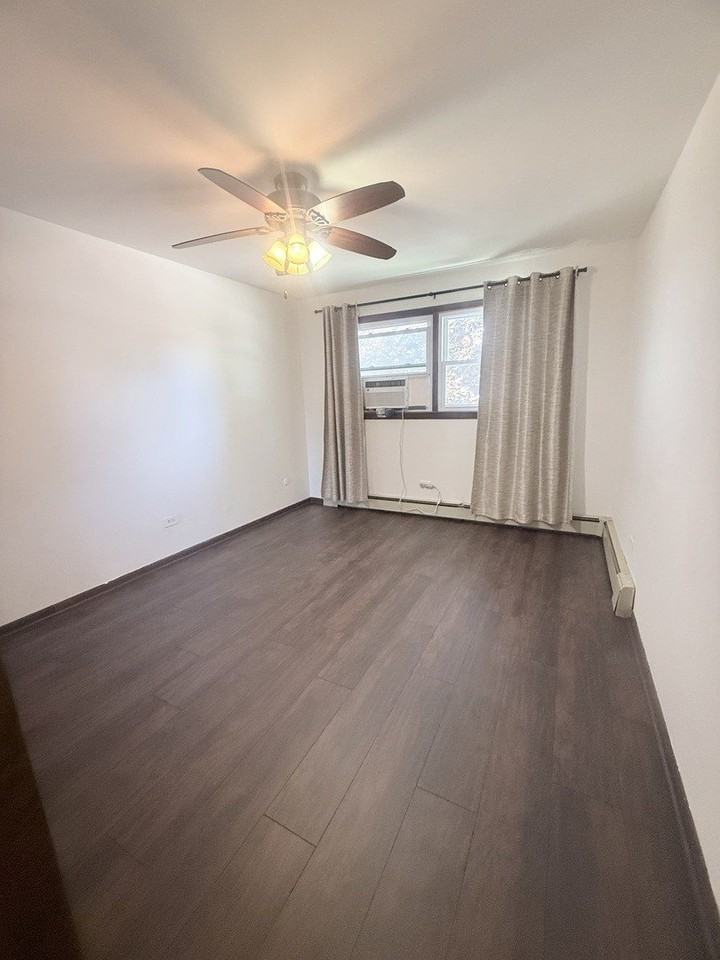 7601 Banks St #2E - Photo 3 of 6