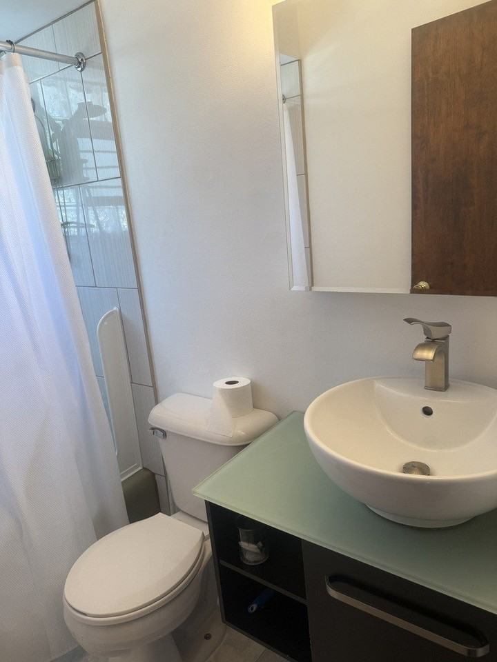 7601 Banks St #2E - Photo 5 of 6