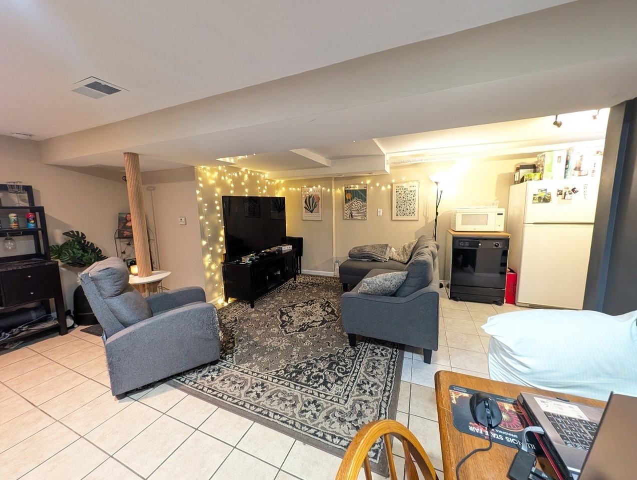 4335 N Sacramento Ave #G - Photo 2 of 9