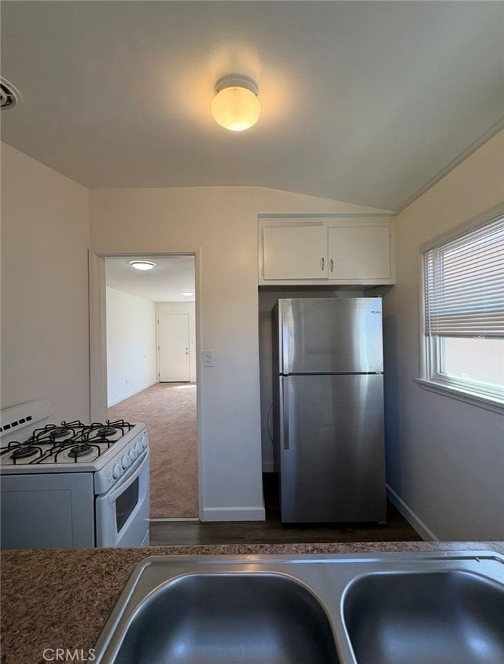 9420 Las Tunas Dr #C - Photo 6 of 11