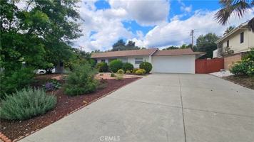 featured image of 657 Aurora Dr