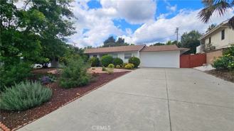 657 Aurora Dr - Photo 1 of 1