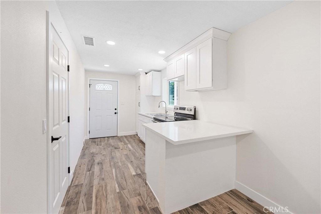 6290 California Ave #C