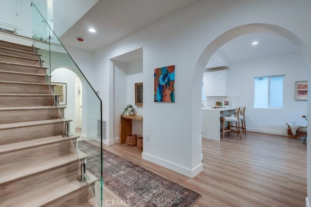 4016 6th Ave - Photo 4 of 50