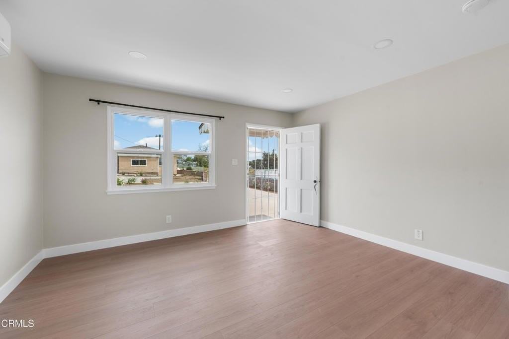 3103 Olive Ave - Photo 3 of 24