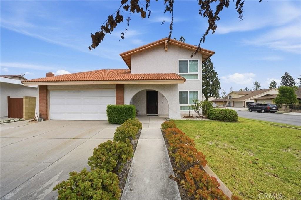 17016 Leslie Ave - Photo 2 of 30