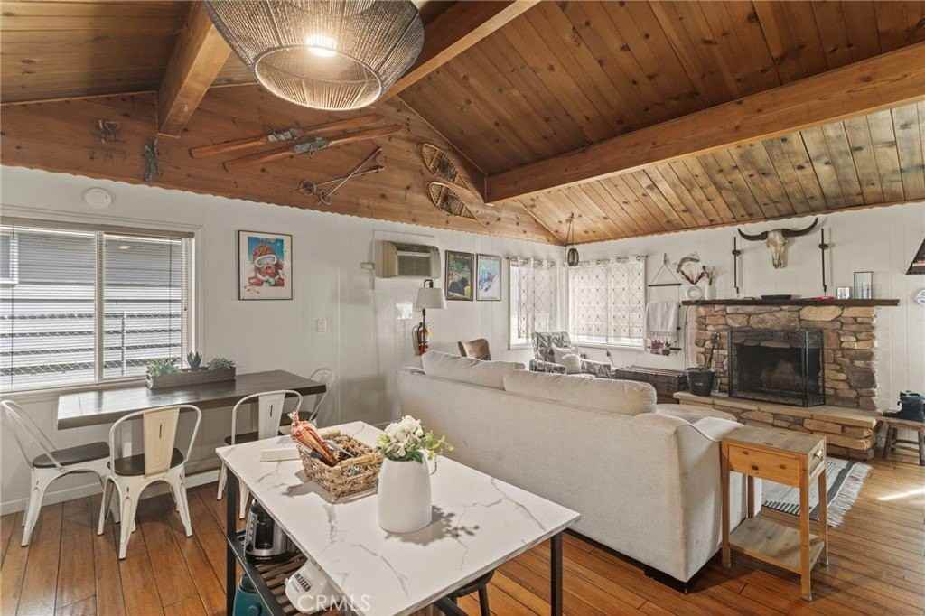 1029 W Aeroplane Blvd - Photo 3 of 26