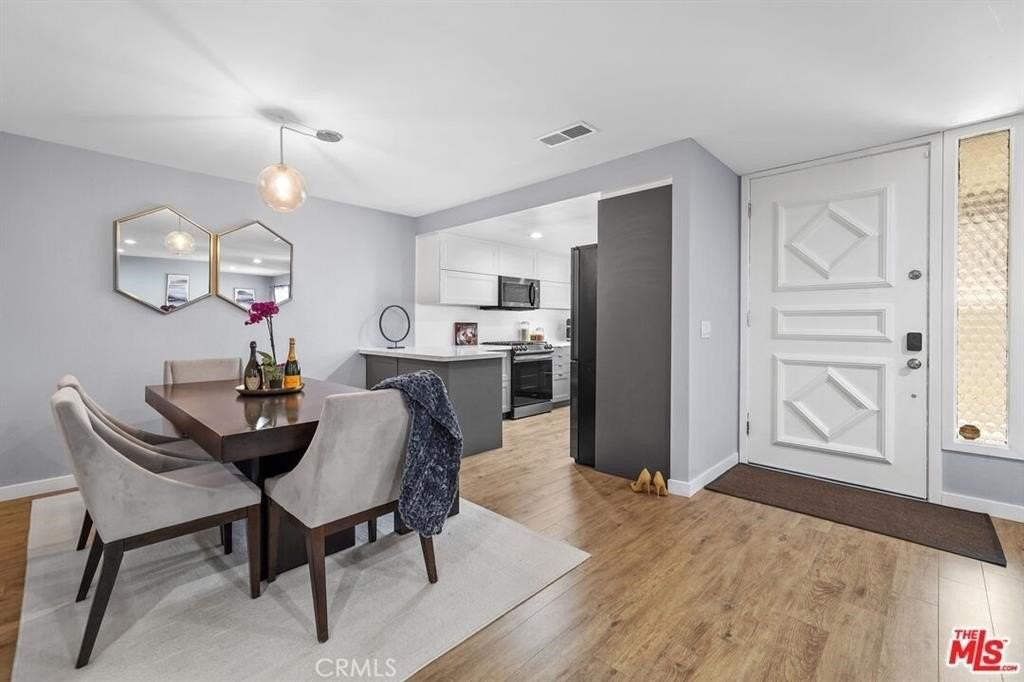 5123 Castelotte Ct - Photo 3 of 37