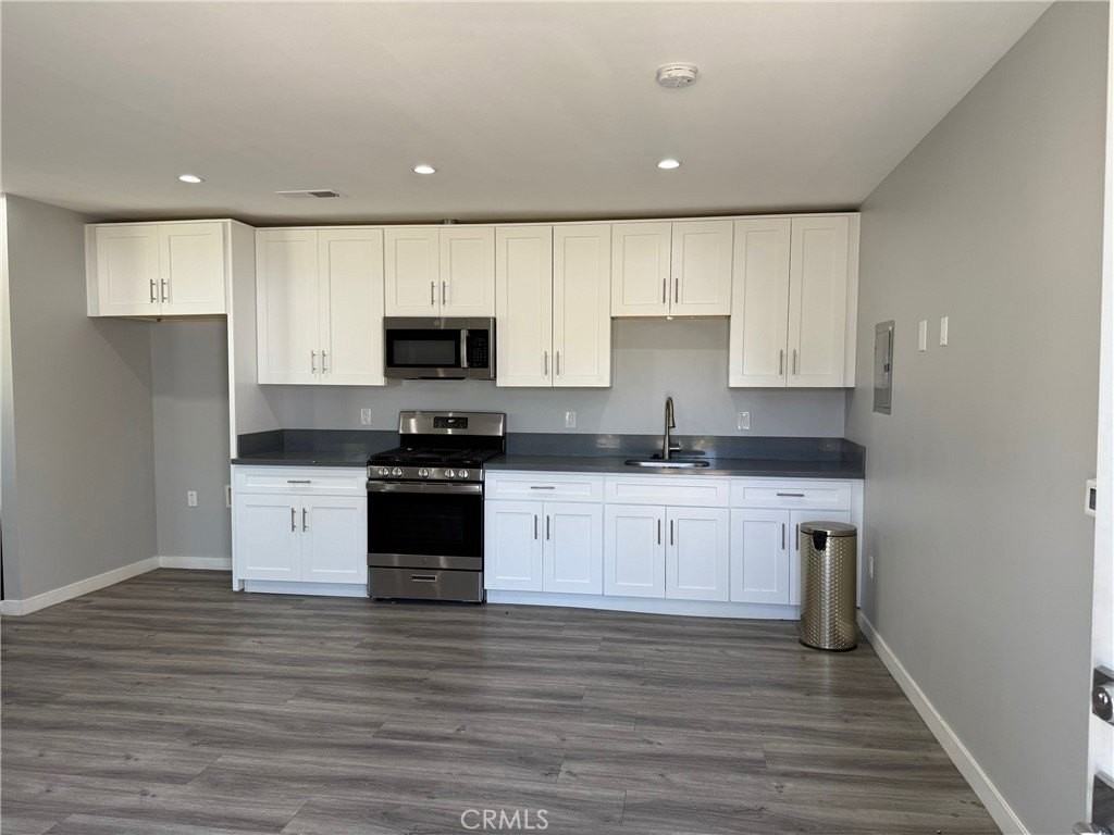 7120 Quartz 1/2 - Photo 4 of 16