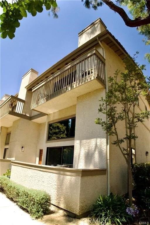26130 Alizia Canyon Dr - Photo 4 of 37