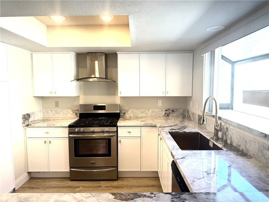 26130 Alizia Canyon Dr - Photo 7 of 37