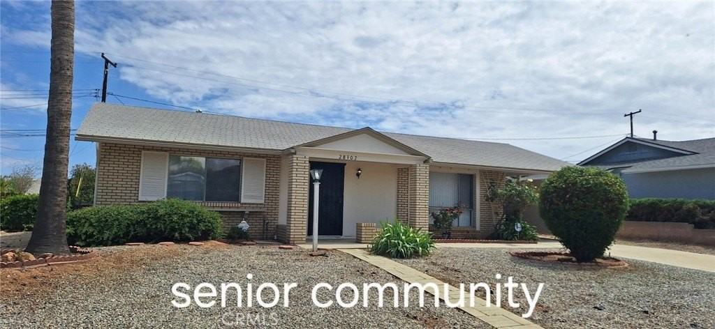 28302 W Worcester Rd