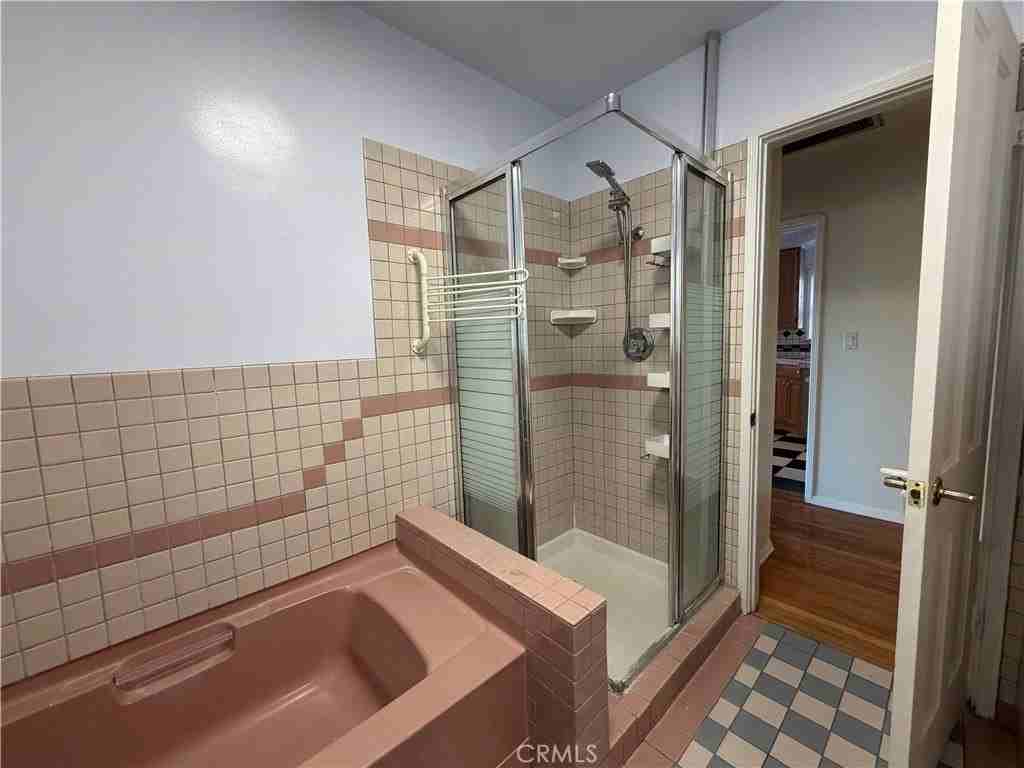 1107 Manley Dr - Photo 4 of 4