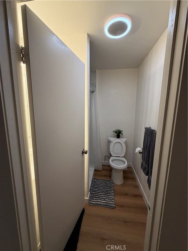 2120 Mountain View Rd #E - Photo 7 of 11