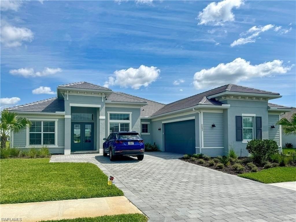6082 Artisan Ct - Photo 2 of 47