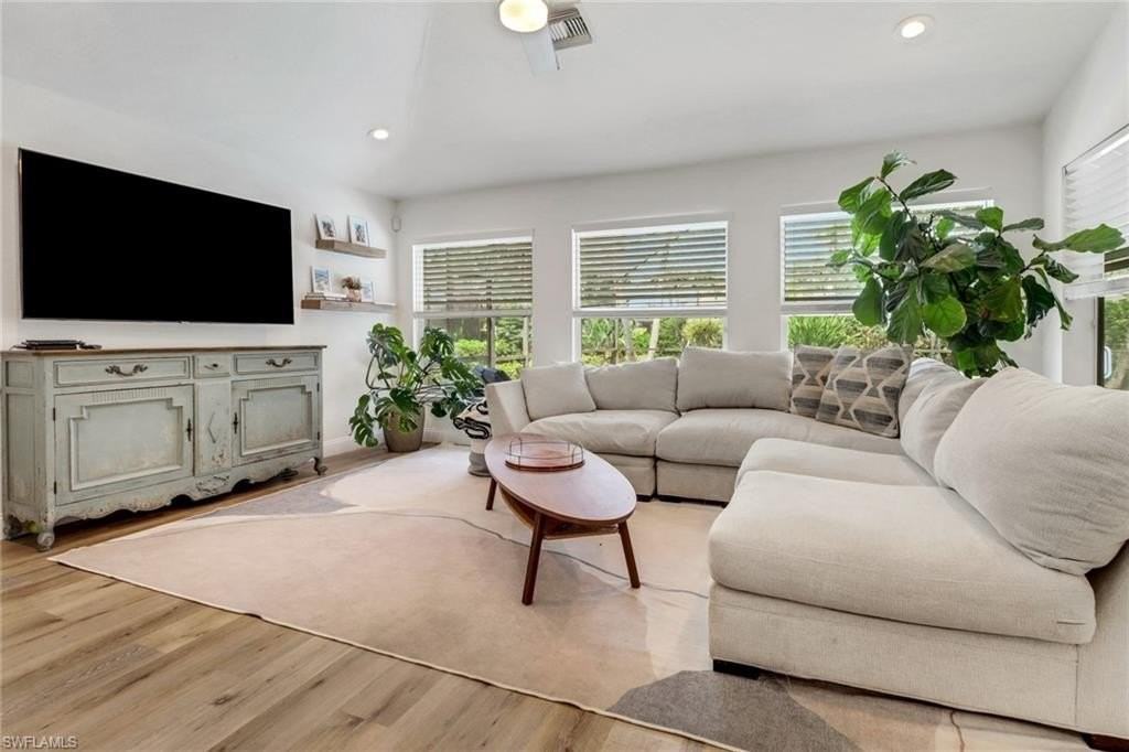 6984 Burnt Sienna Cir - Photo 6 of 32