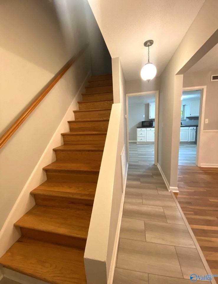710 Mountain Gap Rd Se - Photo 2 of 15