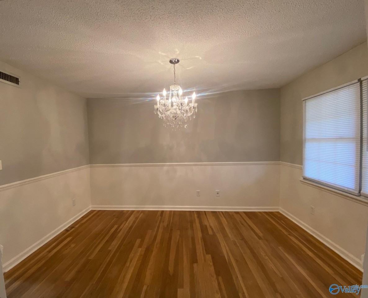 710 Mountain Gap Rd Se - Photo 4 of 15