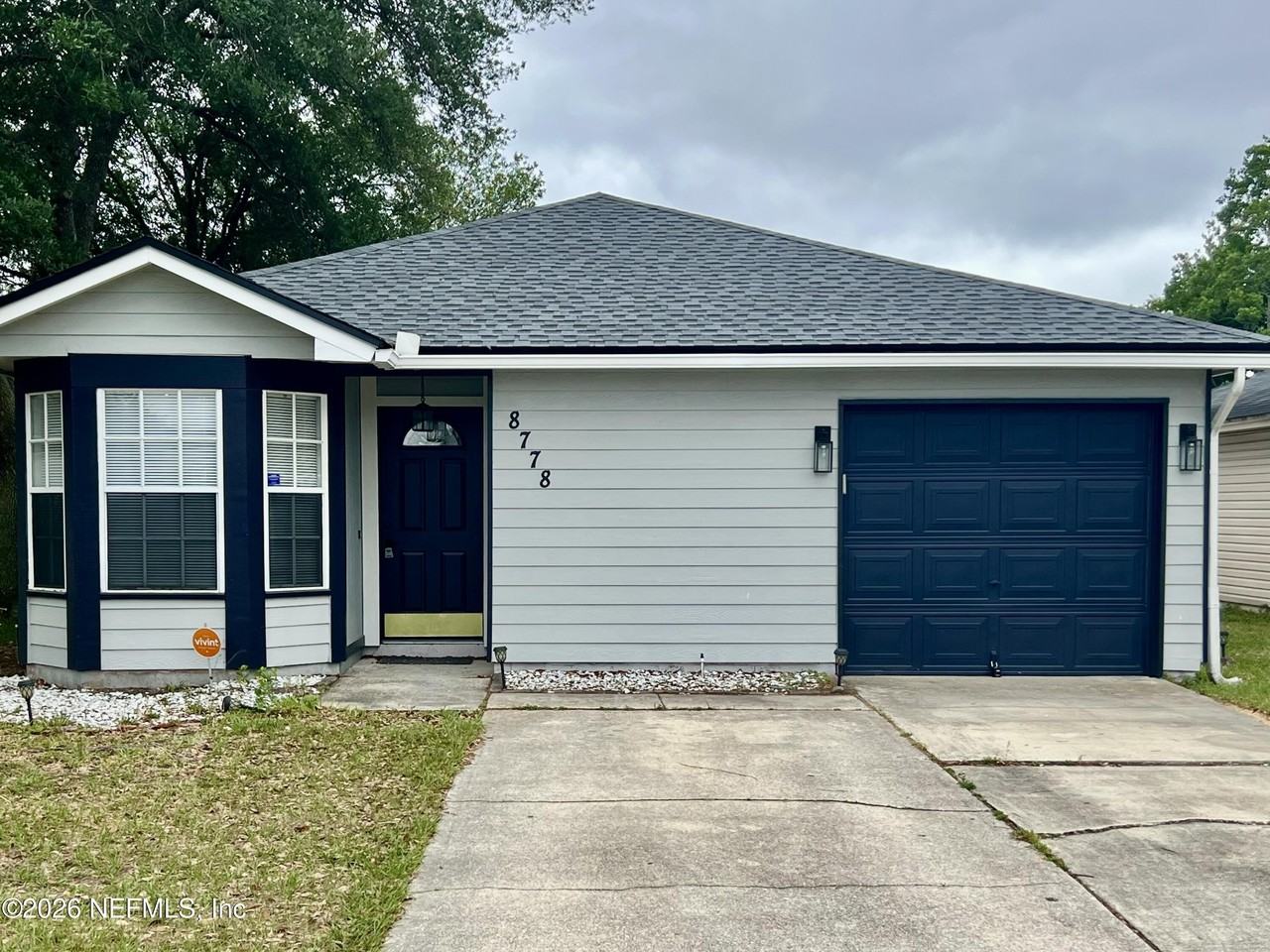 8778 Buzz Ct - Photo 3 of 22