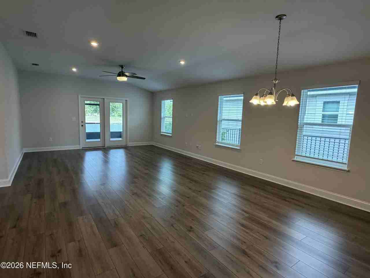12011 Elderbank Dr - Photo 7 of 50