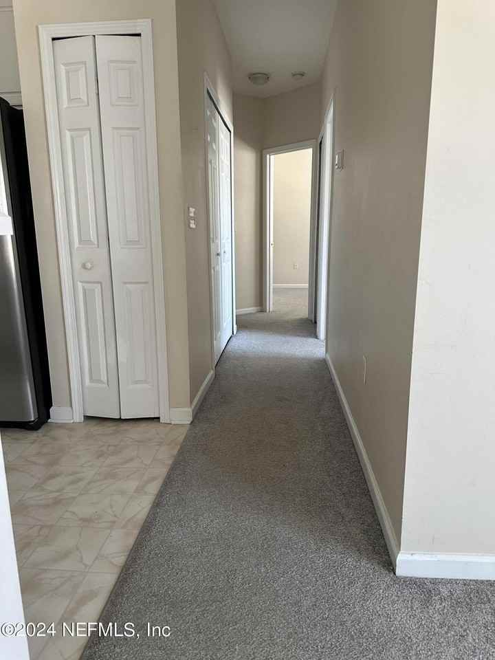 9740 Summer Grove Way W - Photo 6 of 18