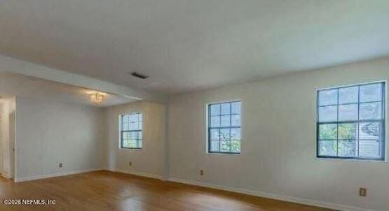 365 9th St - Photo 4 of 21