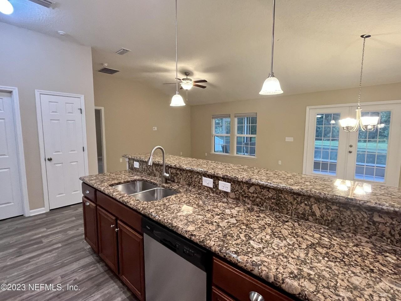 3168 Angora Bay Dr - Photo 5 of 31