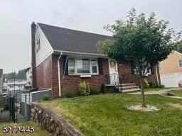 83 Mount Pleasant Ave ## 85