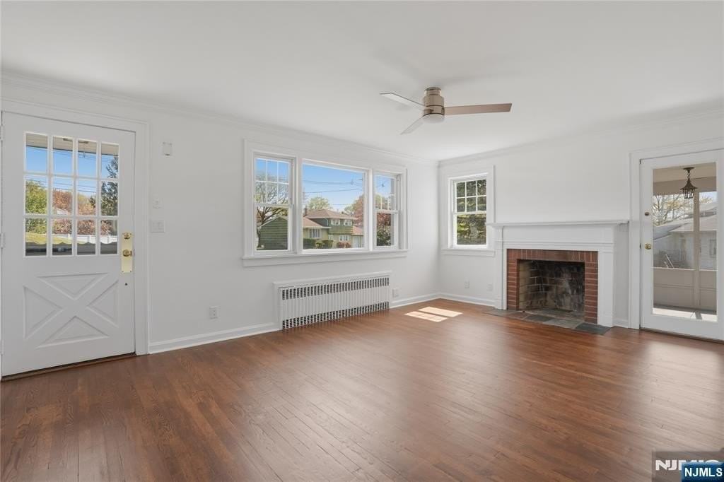 38 E Ridgewood Ave - Photo 2 of 21