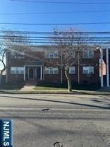 222 Garibaldi Ave - Photo 1 of 1
