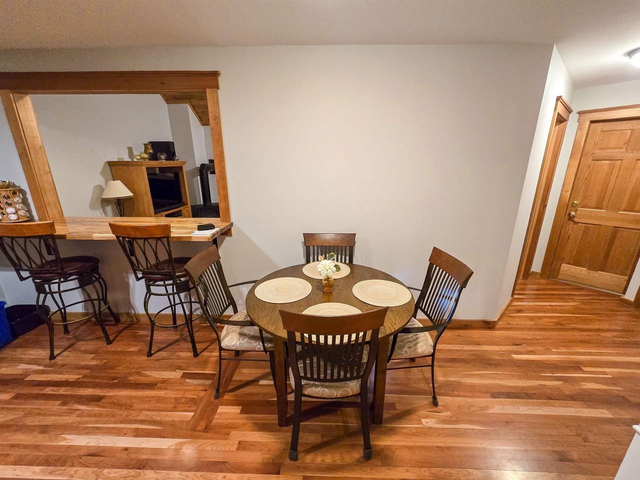 145 Knight Ln - Photo 6 of 22