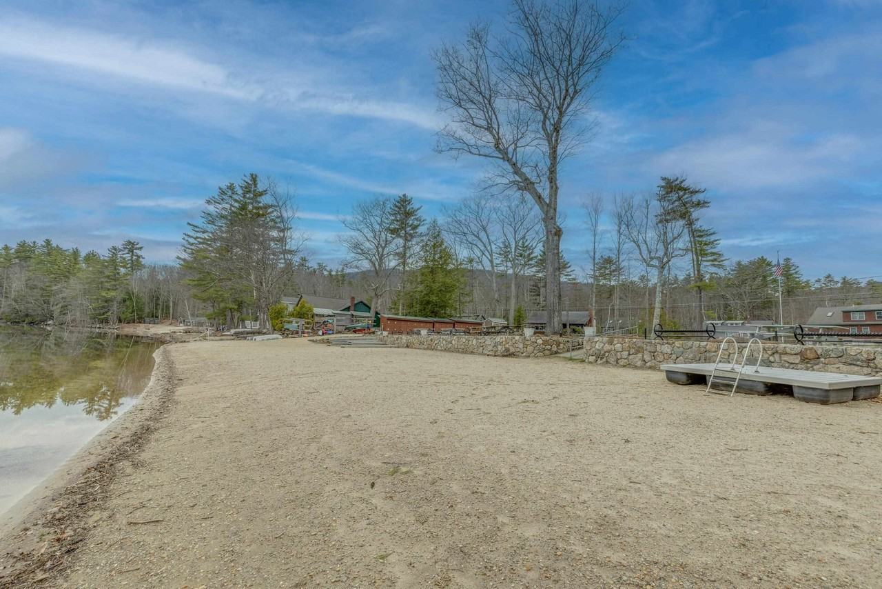 43 Beachwood Rd - Photo 3 of 13