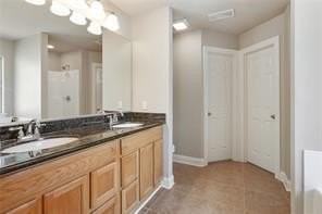 809 Fay St - Photo 4 of 7