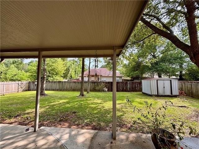 909 Chevreuil St - Photo 3 of 12