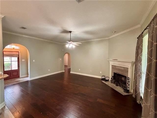 909 Chevreuil St - Photo 5 of 12