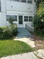 featured image of 2344 Audubon St