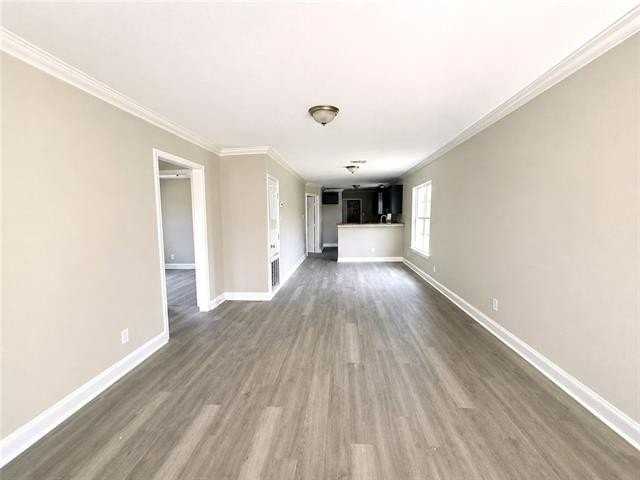 6038 N Rampart St - Photo 2 of 8