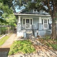 featured image of 1722 Hermosa St