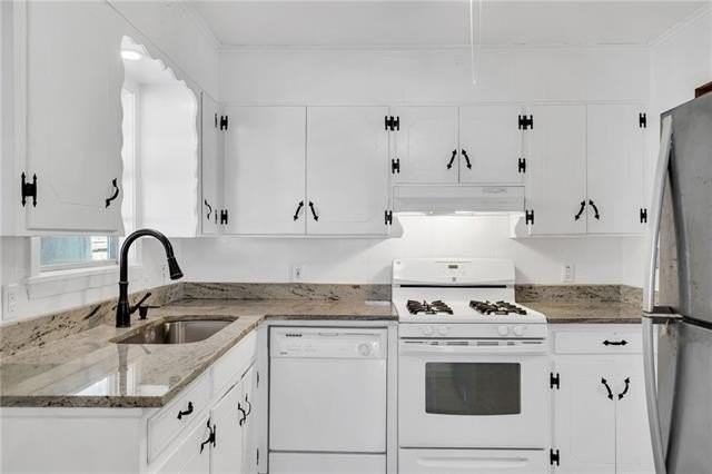 619 W 25th Ave - Photo 6 of 26