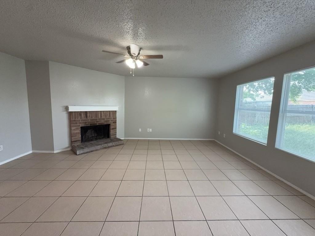 3952 Golden Horn Ln - Photo 5 of 27