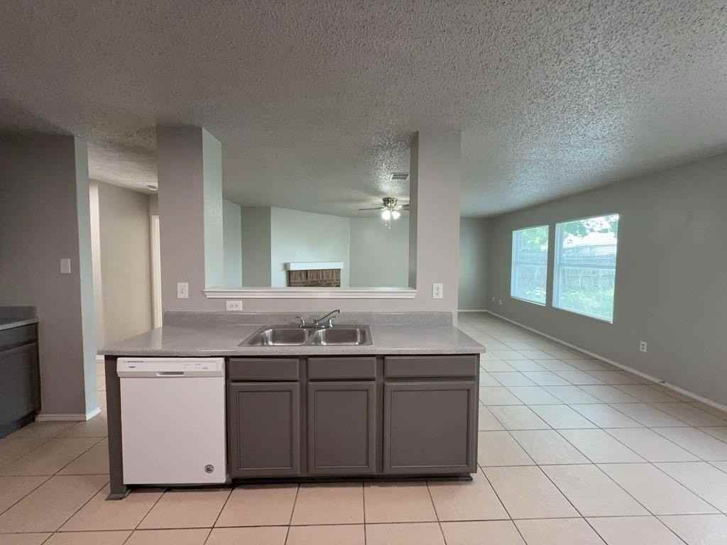 3952 Golden Horn Ln - Photo 6 of 27