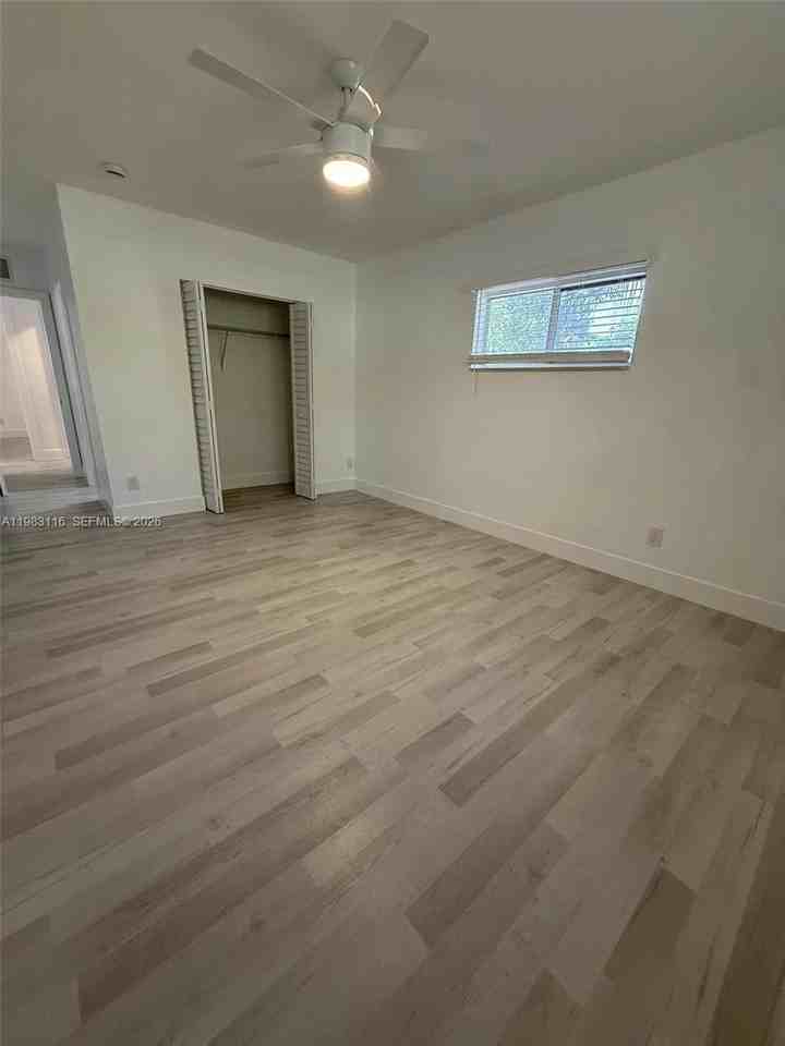 1200 Nw 3rd Ave #A - Photo 5 of 7