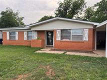 1470 Beechwood Ln - Photo 1 of 1