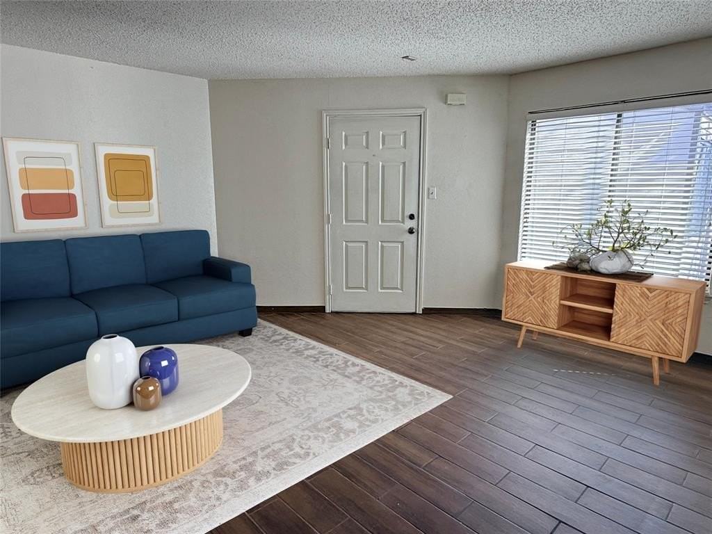 2300 Bamboo Dr #N208 - Photo 2 of 13