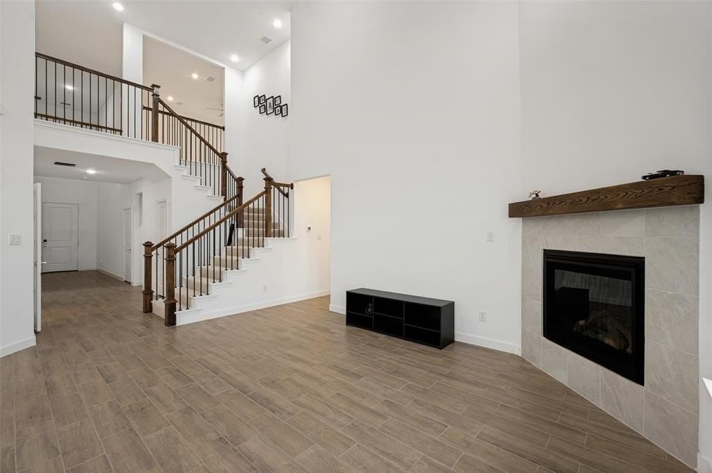 108 Invermore Dr - Photo 2 of 19
