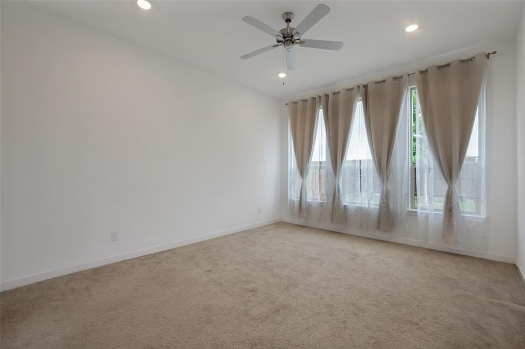 108 Invermore Dr - Photo 7 of 19