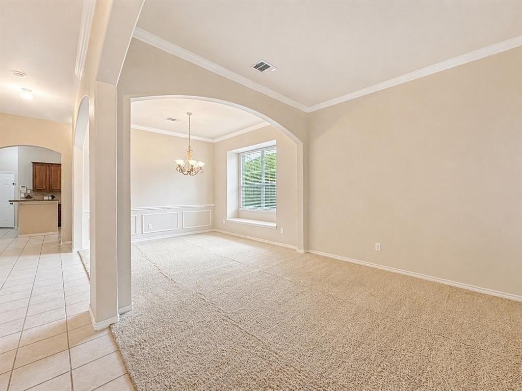1612 Warm Springs Dr - Photo 5 of 26