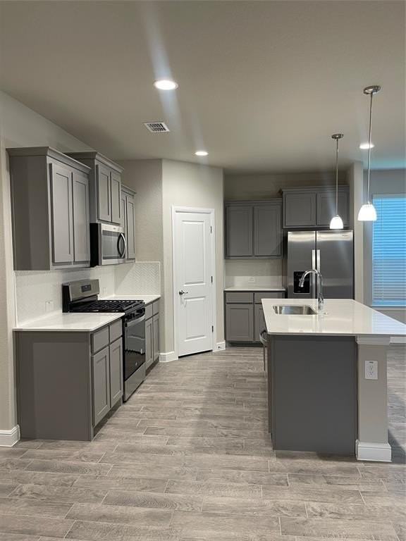 15537 Putney Way - Photo 4 of 16