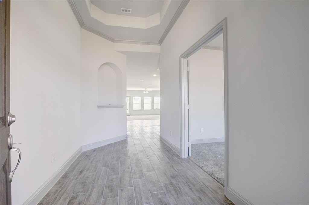 7821 Cypress Dr - Photo 3 of 30