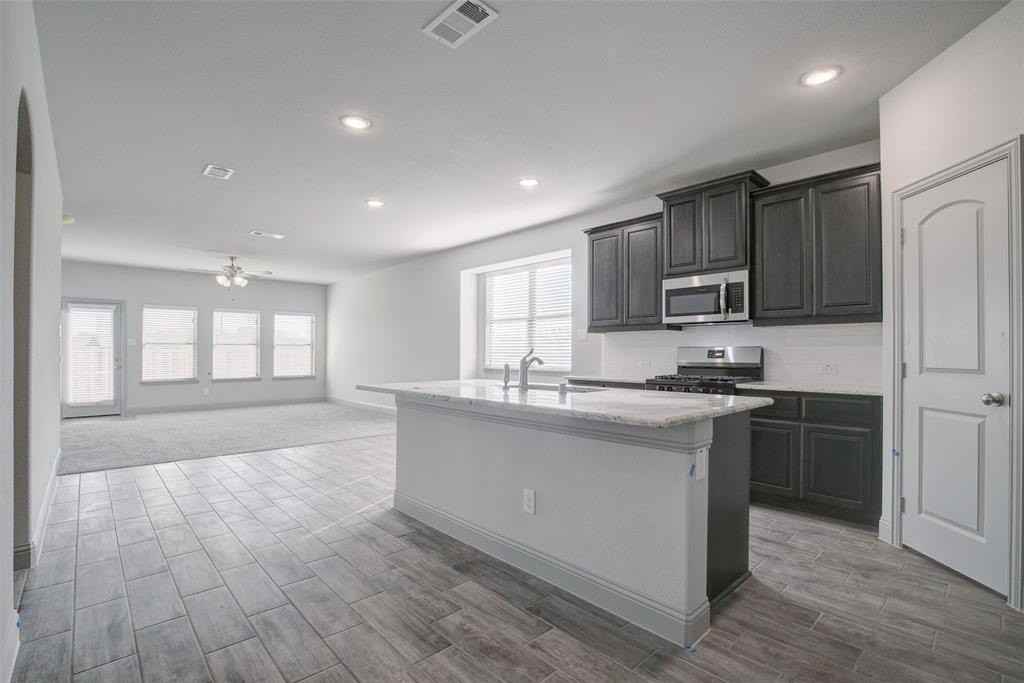 7821 Cypress Dr - Photo 6 of 30